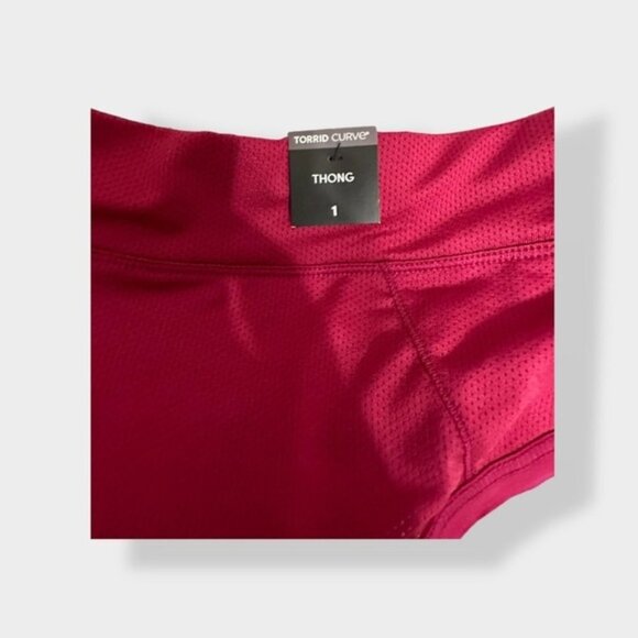 NWT torrid Active Microfiber Mid-Rise Thong Panty 1 - Picture 7 of 8
